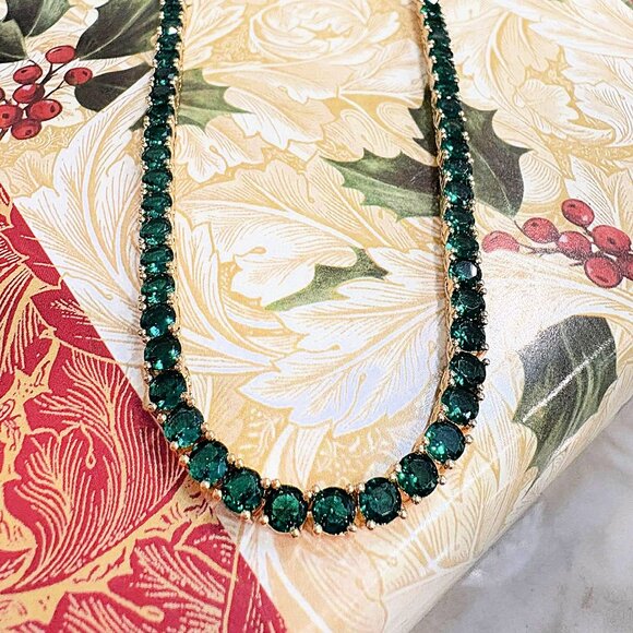 Beautiful Emerald Green Gemstone 18K Gold Plated Tennis Necklace 16" or 18" - Picture 3 of 5